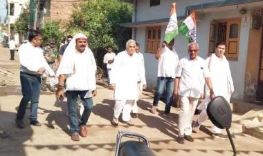 अरुण वोरा लोकसभा प्रत्याशी राजेन्द्र साहू के पक्ष में चिलचिलाती धूप में कर रहे सघन जनसंपर्क