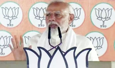 माताएं-बहनें ही मेरा रक्षा कवच हैं : PM नरेन्द्र मोदी