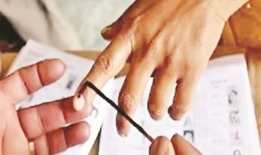 पोलिंग सेंटरों में की जा रही कूलर की व्यवस्था