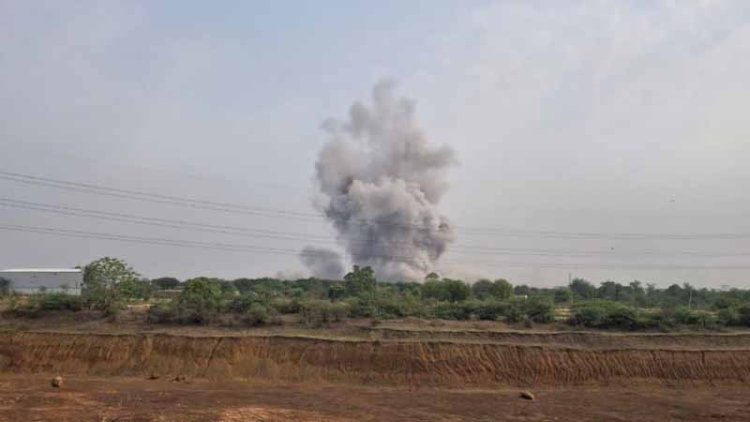छत्‍तीसगढ़ के बारूद फैक्ट्री में ब्लास्‍ट, जोरदार धमाके से दहल उठा बेमेतरा