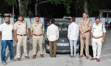 लग्जरी कार से गांजे की खेप लेकर जा रहे दो आरोपी धराये