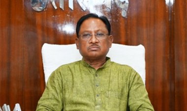 मुख्यमंत्री अपने निवास कार्यालय में कर रहे हैं कृषि एवम उद्यानिकी विभाग की समीक्षा