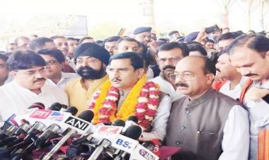 केंद्रीय राज्य मंत्री साहू के स्वागत में पहुंचे डिप्टी सीएम