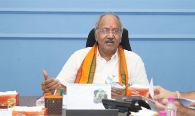 प्रदेश के सभी स्कूलों में बनाया जाएगा स्मार्ट क्लासरूम: शिक्षा मंत्री श्री बृजमोहन अग्रवाल