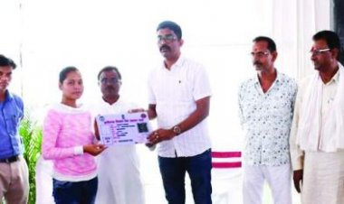 सिकल सेल के मरीजों को दिव्यांग प्रमाण पत्र, 6 मरीजों को नि:शुल्क बस पास