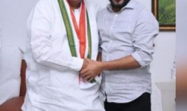 बीआरएस को झटका, तेलंगाना के पूर्व स्पीकर श्रीनिवास रेड्डी ने थामा कांग्रेस का दामन