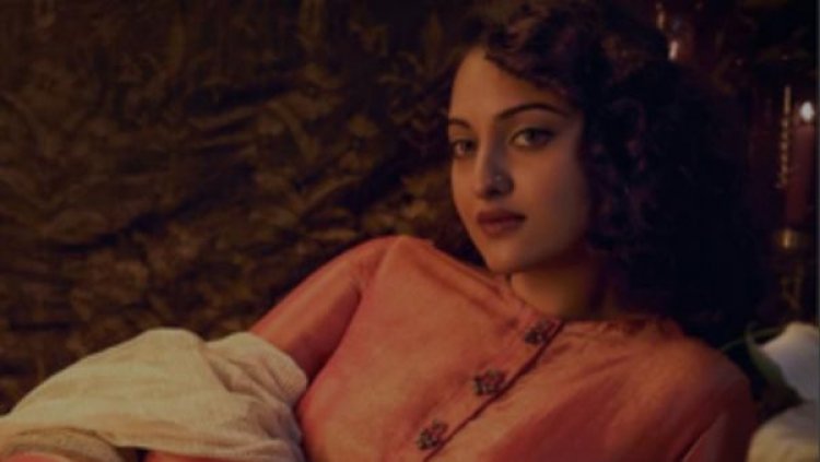 अपने जन्मदिन पर फिल्म की शूटिंग कर रही हैं सोनाक्षी सिन्हा