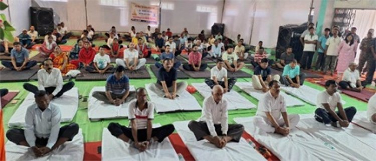 स्वस्थ तन और मन के लिए योग जरूरी: विधायक  विक्रम उसेंडी