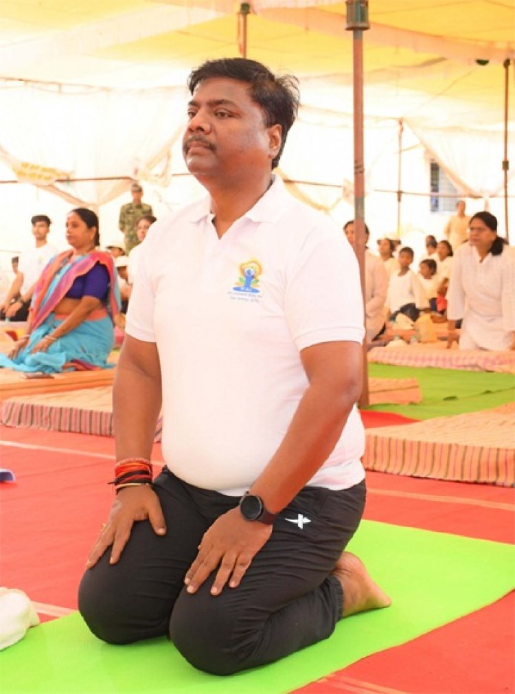 योग को अपने दैनिक दिनचर्या का हिस्सा बनाएं - मंत्री केदार कश्यप