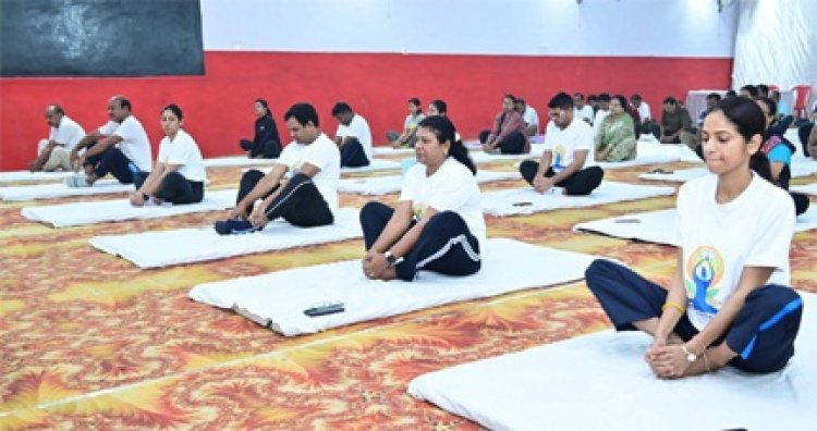 स्वस्थ तन-मन के लिए योग की सभी क्रियाओं को जीवन में उतारें : विधायक मरपची