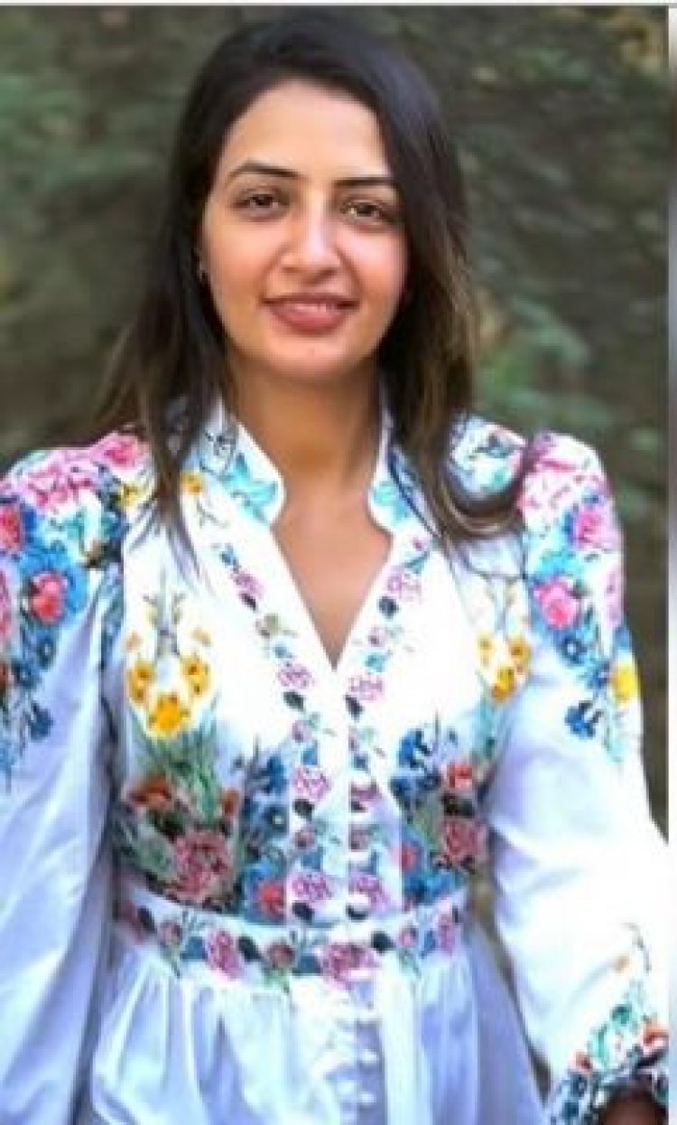 अटेंशन सीकर कहे जाने पर 'वड़ा पाव गर्ल' चंद्रिका दीक्षित ने हेटर्स को दिया मुंहतोड़ जवाब