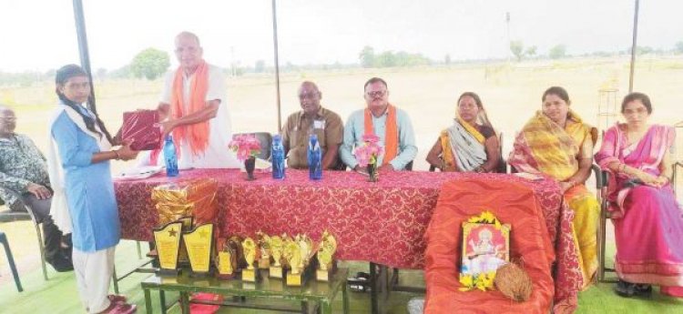 जामगांव में शाला प्रवेशोत्सव