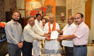 राज्यपाल हरिचंदन को रथ यात्रा के लिए दिया गया आमंत्रण