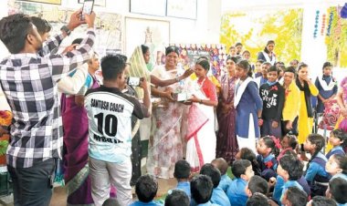 शाला प्रवेशोत्सव में शामिल हुईं रायमुनी भगत