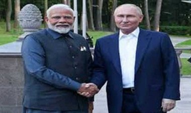 पुतिन ने भारत में लोगों के जीवन में स्थिरता लाने को मोदी की तारीफ की