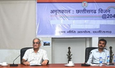 नवाचार, तकनीकीकरण, विकेन्द्रीकरण, जनभागीदारी और नगारिक सेवाओं में गुणवत्ता सुधार जैसे विषयों को दस्तावेज में शामिल कराने हुआ मंथन