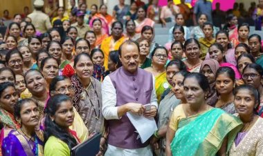 अजित पवार का बड़ा एलान- प्रदेश सरकार महिलाओं को तीन एलपीजी सिलेंडर का पैसा देगी