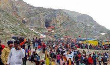 चार लाख से अधिक श्रद्धालु अब तक कर चुके हैं बाबा बर्फानी के दर्शन