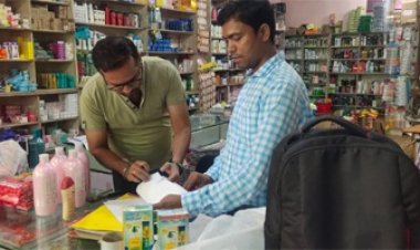 सौंदर्य प्रसाधन उत्पादों की गुणवत्ता में शंका,5 दुकानों से लिए गए सैंपल