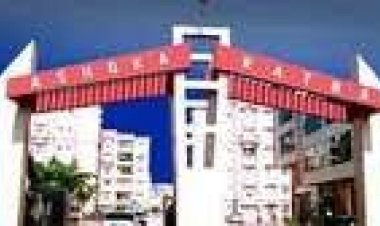 50 हजार लोगों ने रात अंधेरे में गुजारी