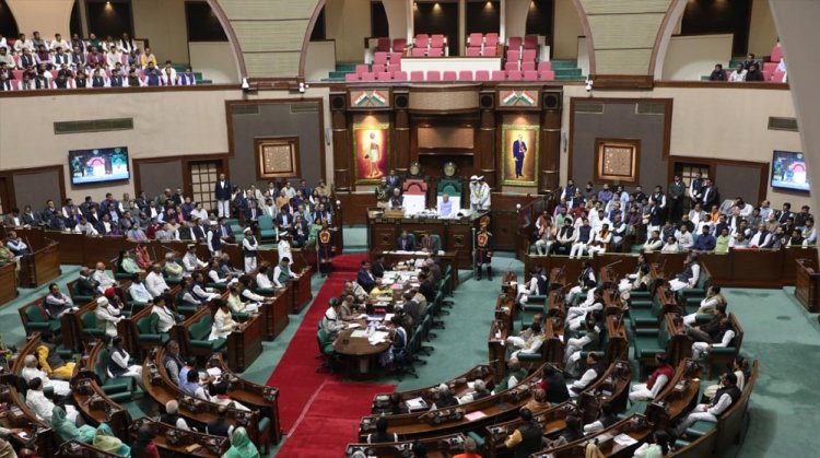 मानसून सत्र आज से शुरू हुआ, पहले ही दिन विपक्ष का हंगामा; बीजेपी विधायक ने दी नसीहत