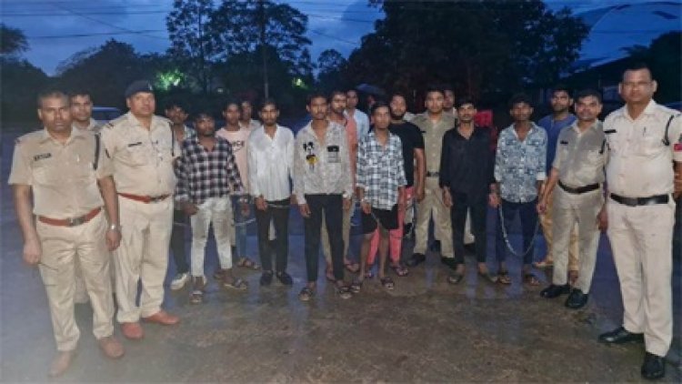 गढ़कलेवा में आतंक मचाने वाले 10 आरोपित पकड़े गए