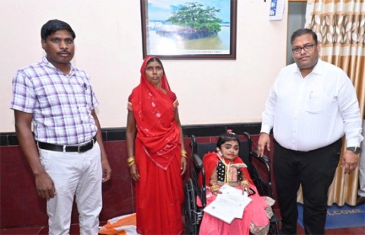 दिव्यांग संतेाषी की खुशी हुई दोगुनी