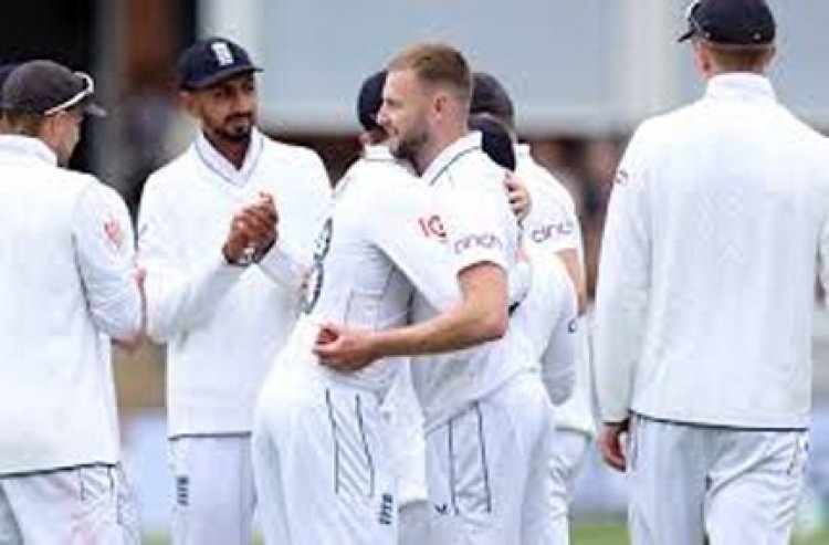 इंग्लैंड ने टेस्ट मैच में वेस्टइंडीज को पारी और 114 रनों से हराया