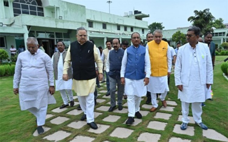 मानसून सत्र के पहले दिन सदन सदस्यों के तीखे नोक-झोंक से गरमाया