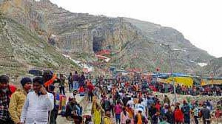 चार लाख से अधिक श्रद्धालु अब तक कर चुके हैं बाबा बर्फानी के दर्शन