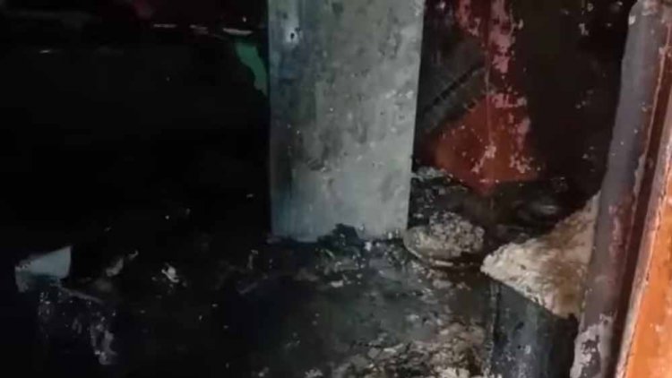 नोएडा सेक्टर 8 में आग लगने से भीषण हादसा, झुग्गी में सो रहे 3 बच्चों की मौत