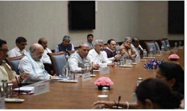 बंगलादेश के मुद्दे पर सर्वदलीय बैठक में चर्चा