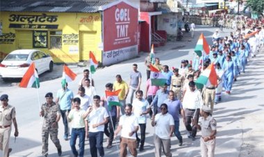 हर घर तिरंगा अभियान के तहत शहर में निकाली गई तिरंगा यात्रा