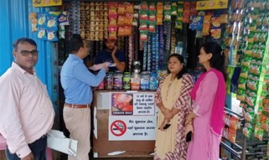 तंबाकू उत्पाद के उपयोग व बिक्री पर बेलसोंडा में की गई चालानी कार्यवाही