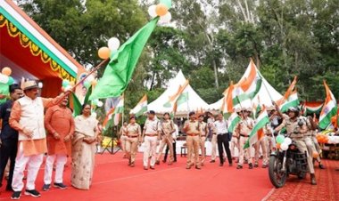 प्रधानमंत्री मोदी ने तिरंगा लहराने को बनाया जन-जन का अभियान - मुख्यमंत्री डॉ. यादव