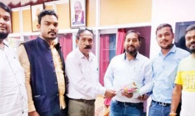 महाविद्यालय के नवनियुक्त जनभागीदारी अध्यक्ष अंकित जैन का स्वागत