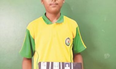 छात्र गौरव ने बनाया विद्यालय मतदान के लिए ईवीएम मॉडल