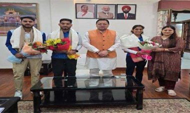 धामी ने पेरिस ओलंपिक से वापस आए खिलाड़ियों को किया सम्मानित