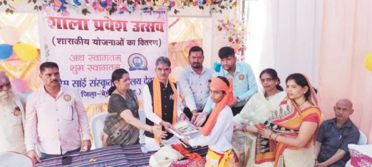 एक पेड़ मां के नाम कार्यक्रम में शामिल हुए विधायक