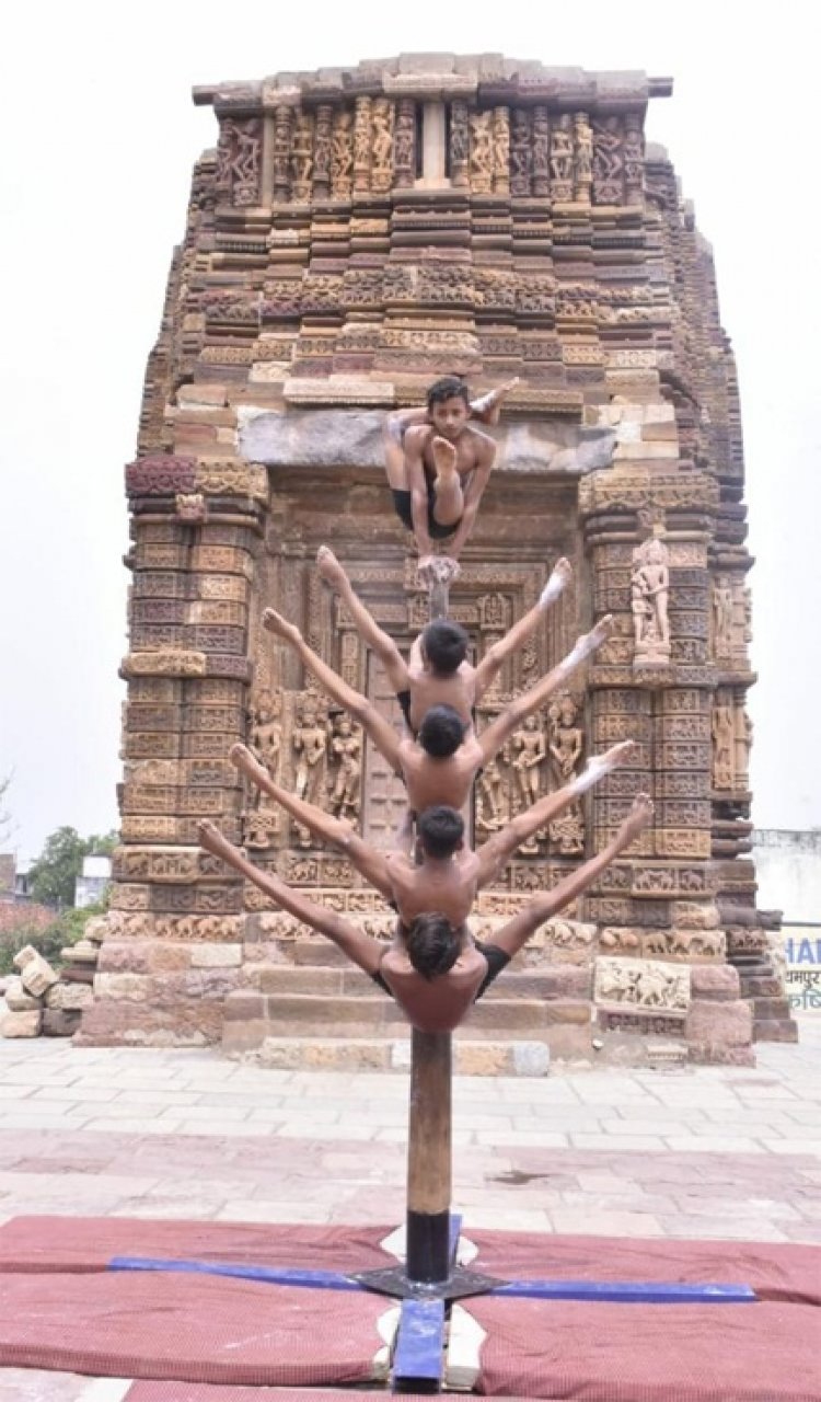 बलौदाबाजार जिले में मल्लखंब की 15 दिवसीय कार्यशाला का आयोजन