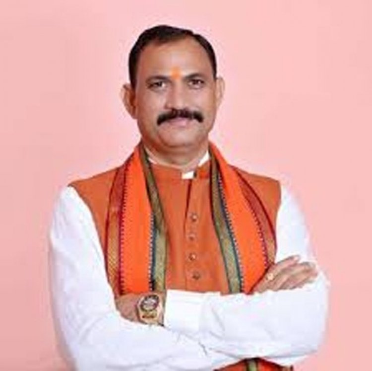 स्वास्थ्य मंत्री श्याम बिहारी जायसवाल के प्रयास से सरगुजा संभाग को मिले 100 चिकित्सक, बढ़ेंगी स्वास्थ्य सुविधाएं