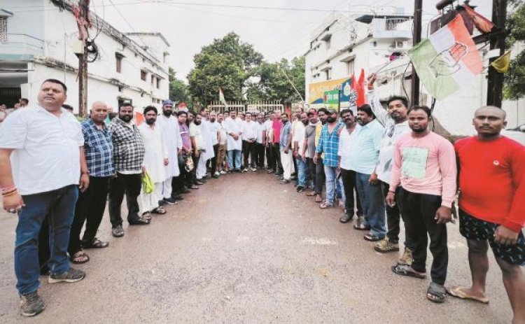 कांग्रेसियों का गौ सत्याग्रह, राज्यपाल के नाम ज्ञापन