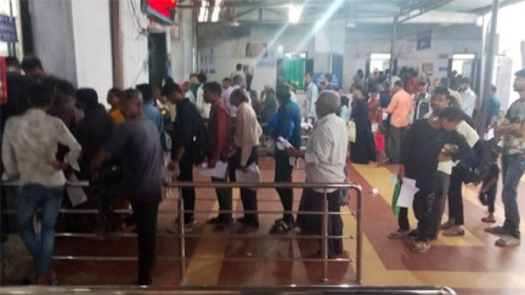 सरकारी अस्पतालों के कर्मचारियों का पता लगाया जाएगा बैकग्राउंड