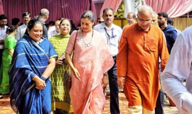 पूर्व सीएम के घर में पोला पर कार्यक्रम, नपाध्यक्ष हुईं शामिल