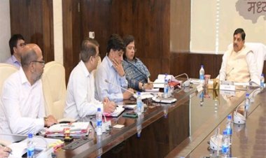 किफायती दरों पर रेत उपलब्ध कराने के लिए पत्थरों से निर्मित होने वाली "एम-सैण्ड" को करें प्रोत्साहित - मुख्यमंत्री डॉ. यादव