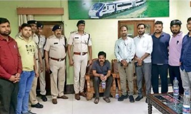 ट्रेन से गायब हुए मंत्री जी के जीजा, तो रेलवे ने झोंक दी पूरी ताकत