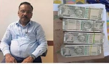 IAS अफसर को मिठाई के डिब्बे में दे रहा था दो लाख रुपये रिश्‍वत