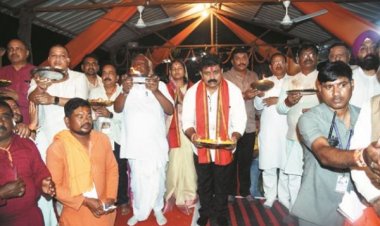 डिप्टी सीएम शर्मा ने गणपति धाम में की पूजा-अर्चना