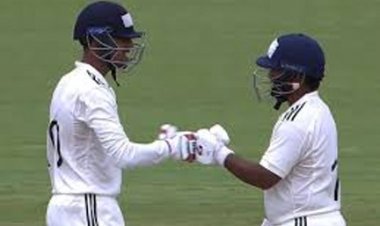 इंडिया डी को सस्ते में समेटकर इंडिया ए को मिली बढ़त