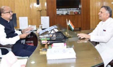 राज्यपाल डेका से महावीर सेवा संगठन के महासचिव ने की भेंट